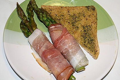 Gebratener grüner Spargel 38