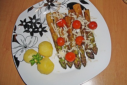 Gebratener grüner Spargel 42