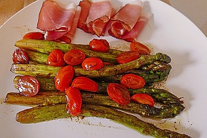 Gebratener grüner Spargel 9