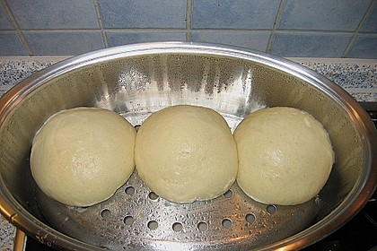 Germknödel mit Powidl 34