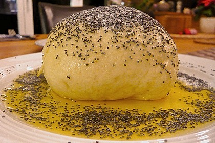 Germknödel mit Powidl 3