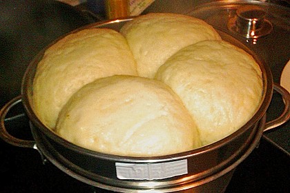 Germknödel mit Powidl 18