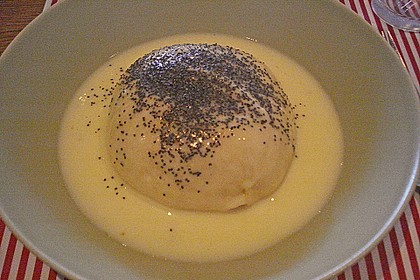 Germknödel mit Powidl 4