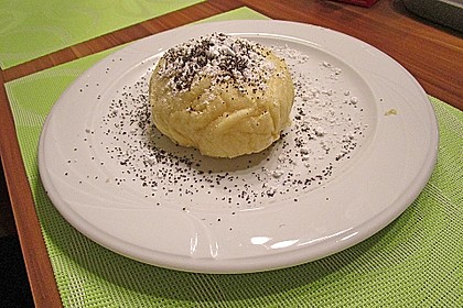 Germknödel mit Powidl 16