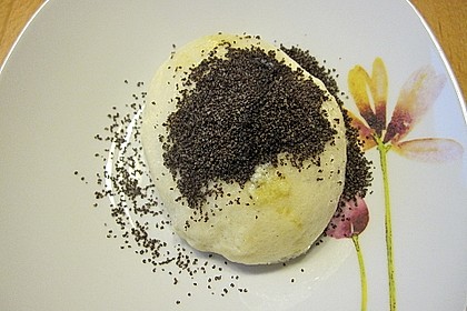 Germknödel mit Powidl 12