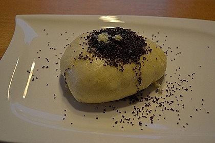 Germknödel mit Powidl 21