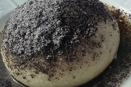 Germknödel mit Powidl 10