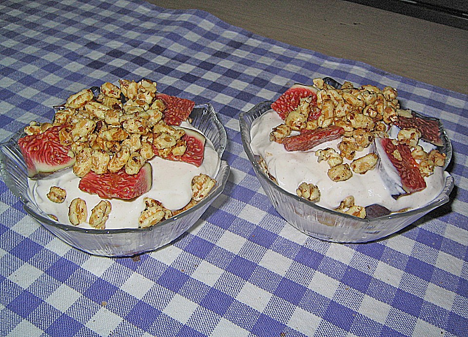 Frische Feigen mit Joghurt und Knuspernüssen von manuela-one | Chefkoch.de