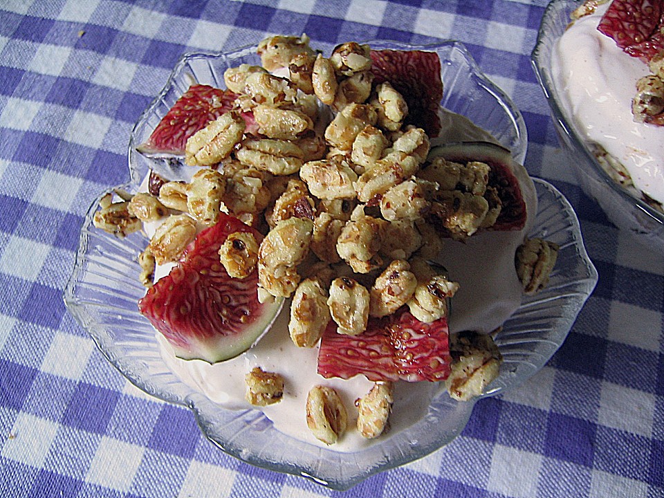 Frische Feigen mit Joghurt und Knuspernüssen von manuela-one | Chefkoch.de