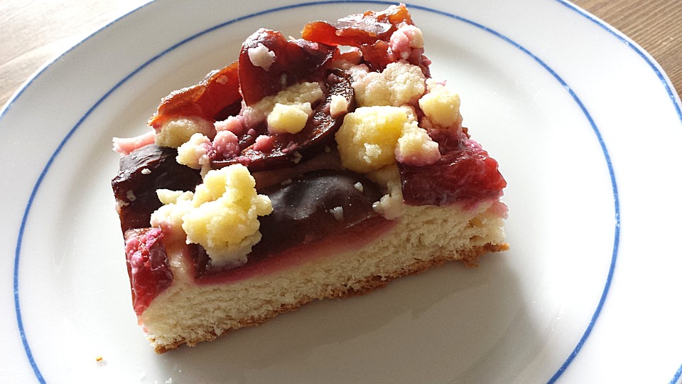 Fabelhafte Zwetschgenkuchen Mit Hefeteig Fotos