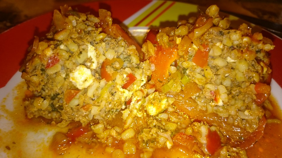 Gefüllte Paprika mit Bulgur und Feta | Chefkoch.de