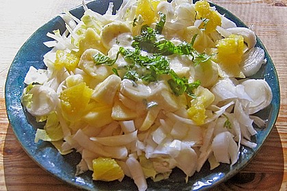 Eisbergsalat mit fruchtiger Note und Joghurt - Dressing 1