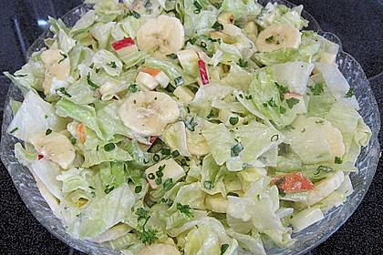 Eisbergsalat mit fruchtiger Note und Joghurt - Dressing 3