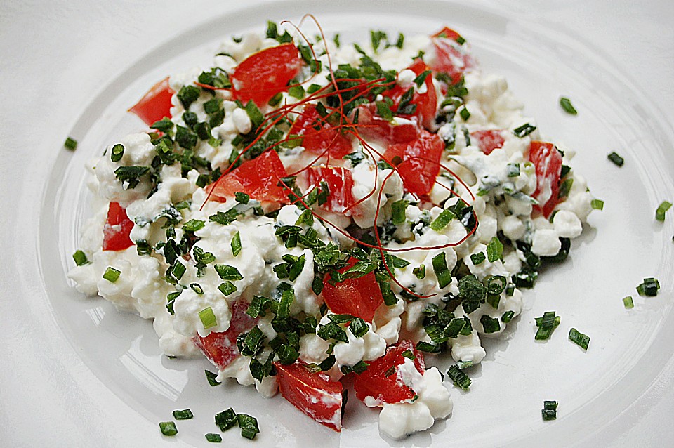 Tomatensalat mit körnigem Frischkäse von Daniela1603 | Chefkoch.de