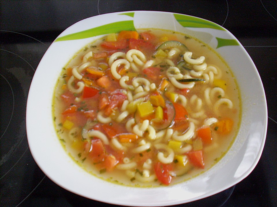 15 Minuten Gemüse-Nudel-Suppe von elanda | Chefkoch.de