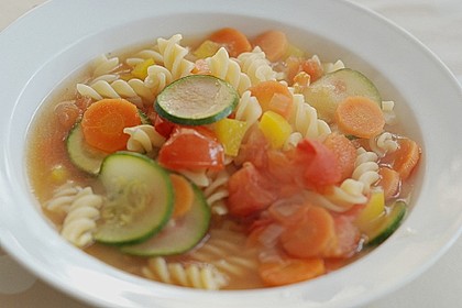15 Minuten Gemüse-Nudel-Suppe 52