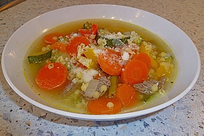 15 Minuten Gemüse-Nudel-Suppe 18