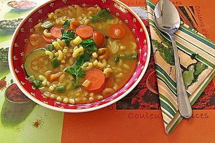 15 Minuten Gemüse-Nudel-Suppe 25