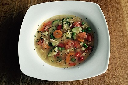 15 Minuten Gemüse-Nudel-Suppe 27