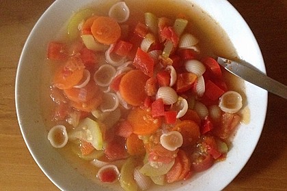 15 Minuten Gemüse-Nudel-Suppe 75