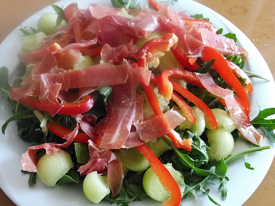 Melonen - Salat mit Rucola und Parmaschinken von kipo32 | Chefkoch.de