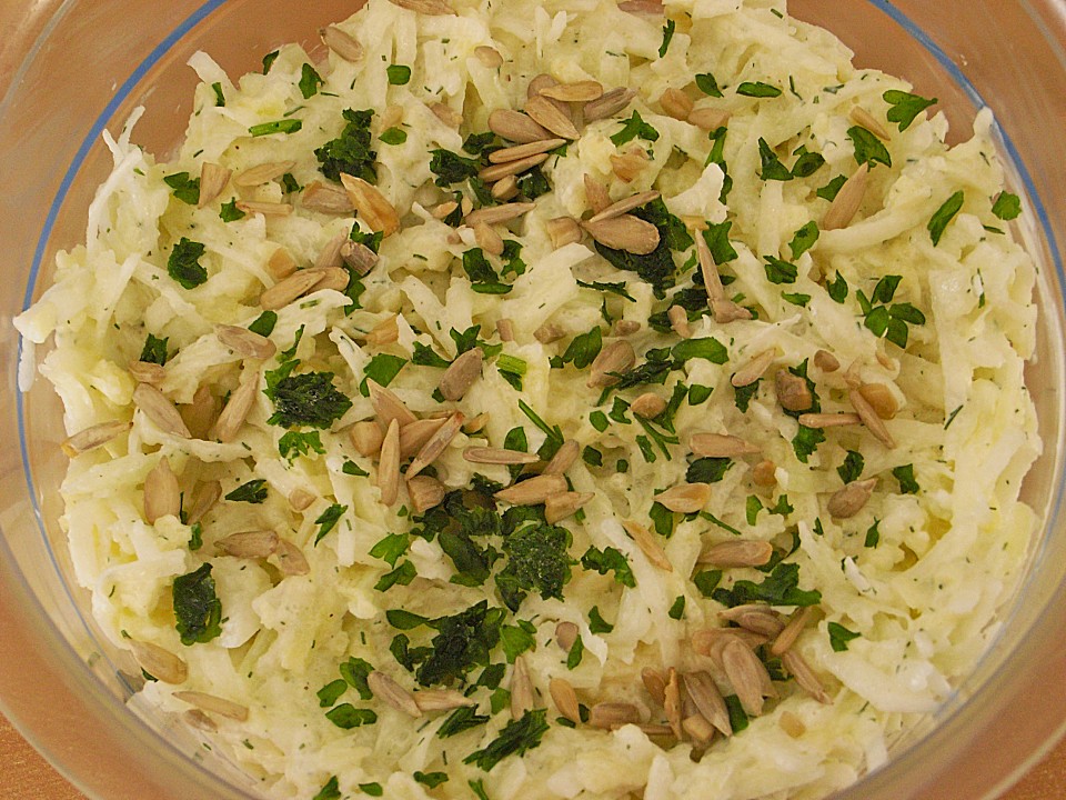 Kohlrabi - Apfel - Salat von BlueMoon2056 | Chefkoch.de