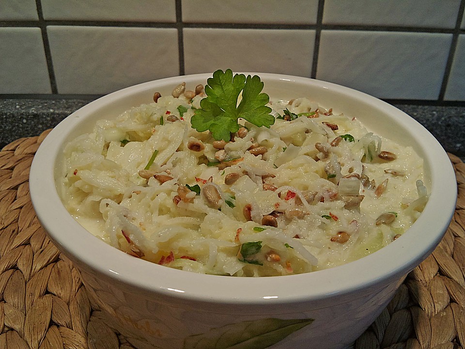 Kohlrabi - Apfel - Salat von BlueMoon2056 | Chefkoch.de
