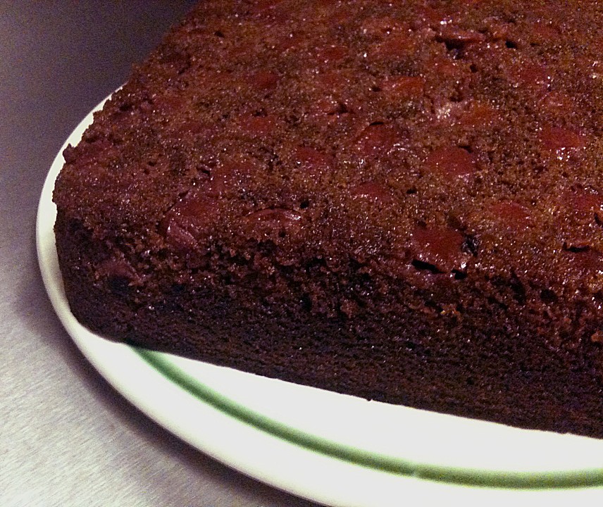 Kakao - Buttermilch - Blechkuchen mit Früchten von kamischa | Chefkoch.de