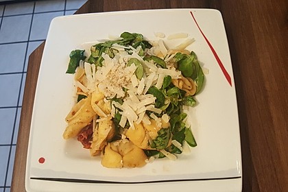 Tortellinisalat mediterraner Art 6