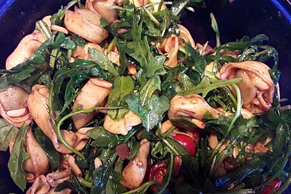 Tortellinisalat mediterraner Art 19