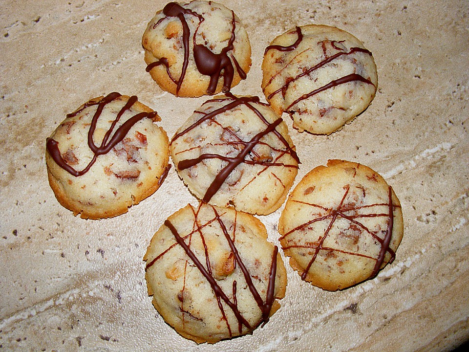 Nuss - Schoko - Plätzchen von mima53 | Chefkoch.de