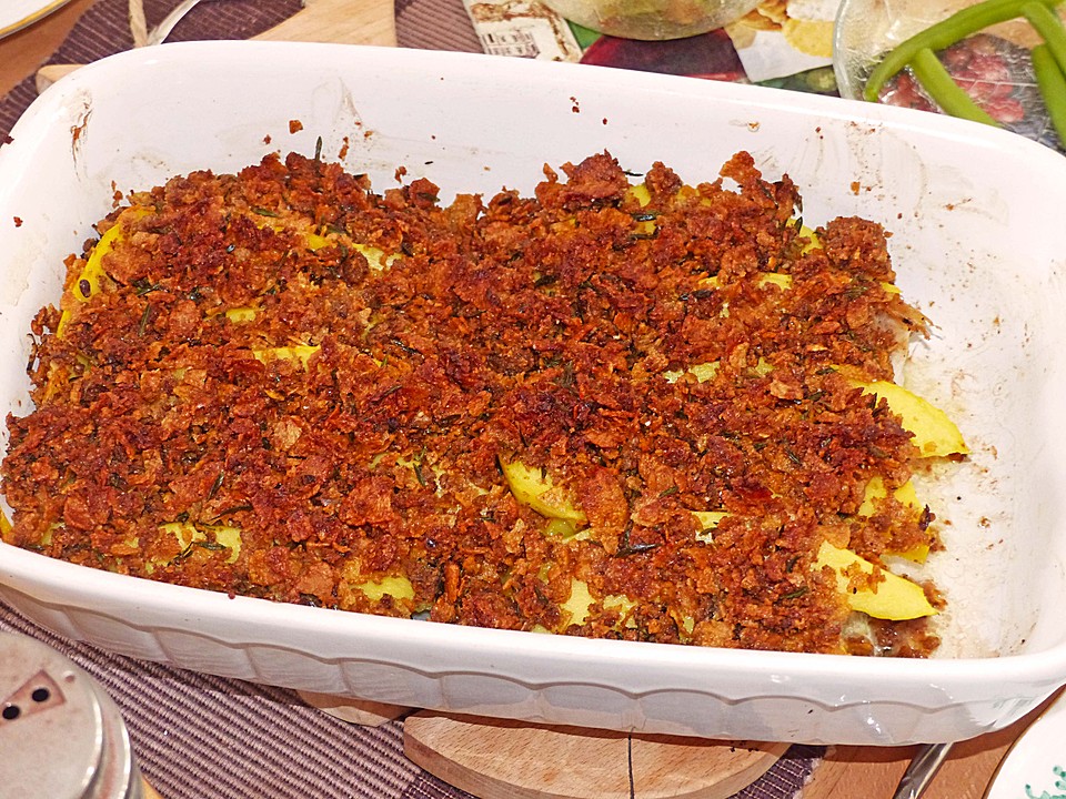 Goldbarschfilet mit Mango - Thymian - Kruste auf Rahm - Mangold ...