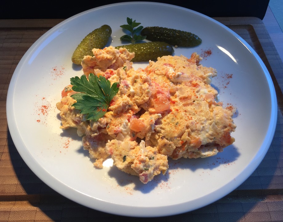Rührei mit Tomate und Schafskäse von plumbum | Chefkoch.de