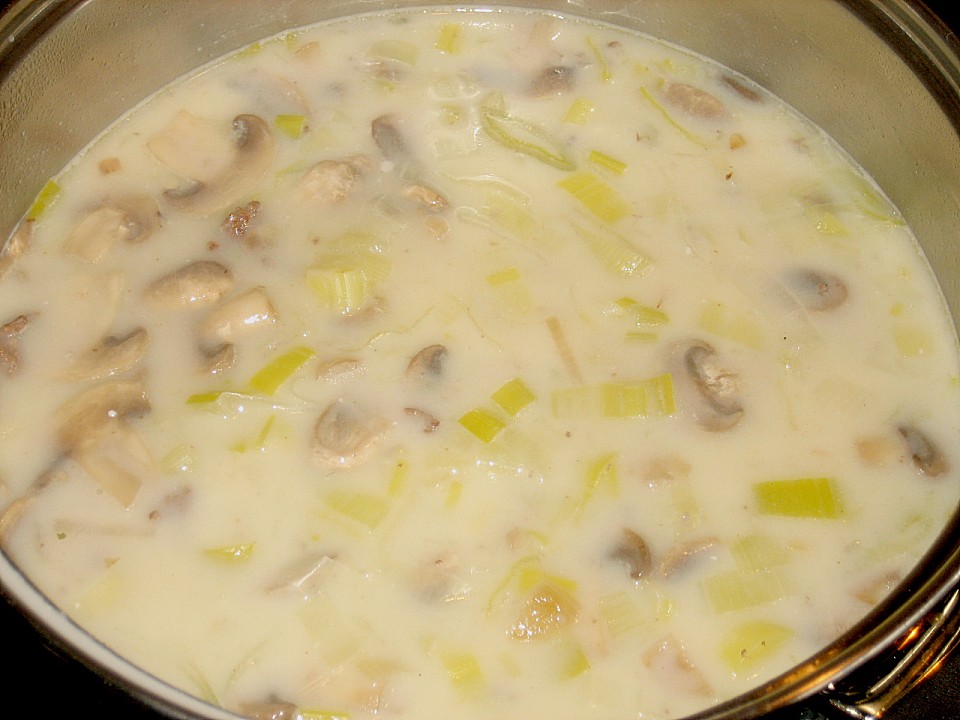 Champignon - Porree ( Lauch ) - Käse - Curry - Suppe von hermine ...