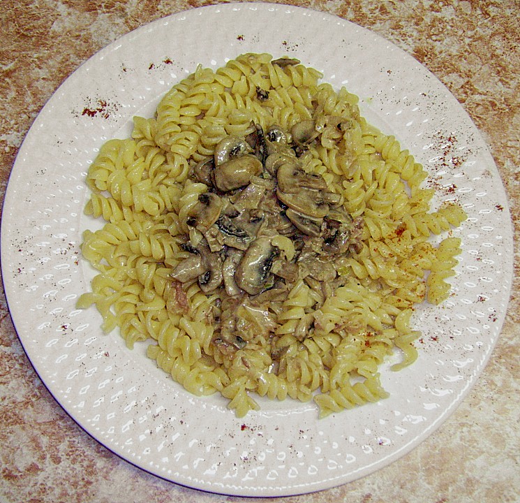 Nudeln mit Champignonsauce von CherAndi | Chefkoch.de