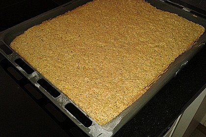 Saftiger Karottenkuchen ohne Margarine o. ä. 9