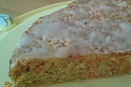 Saftiger Karottenkuchen ohne Margarine o. ä. 5