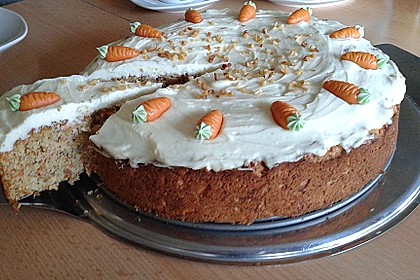 Saftiger Karottenkuchen ohne Margarine o. ä. 3