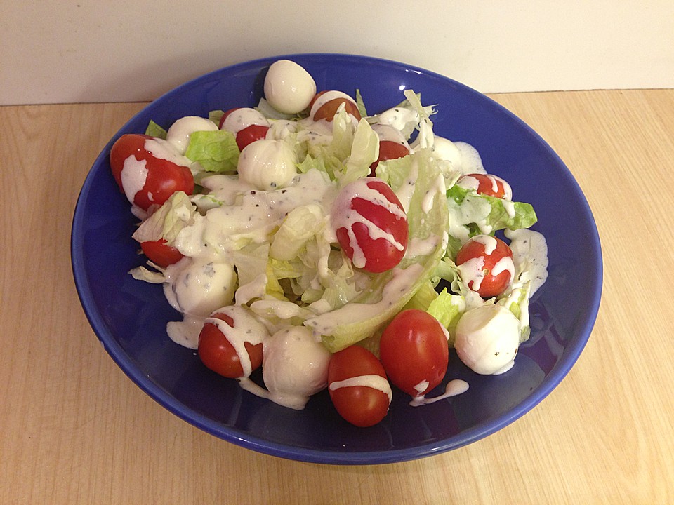 Eisbergsalat mit Tomaten und Mozzarella von Nicky0110 | Chefkoch.de