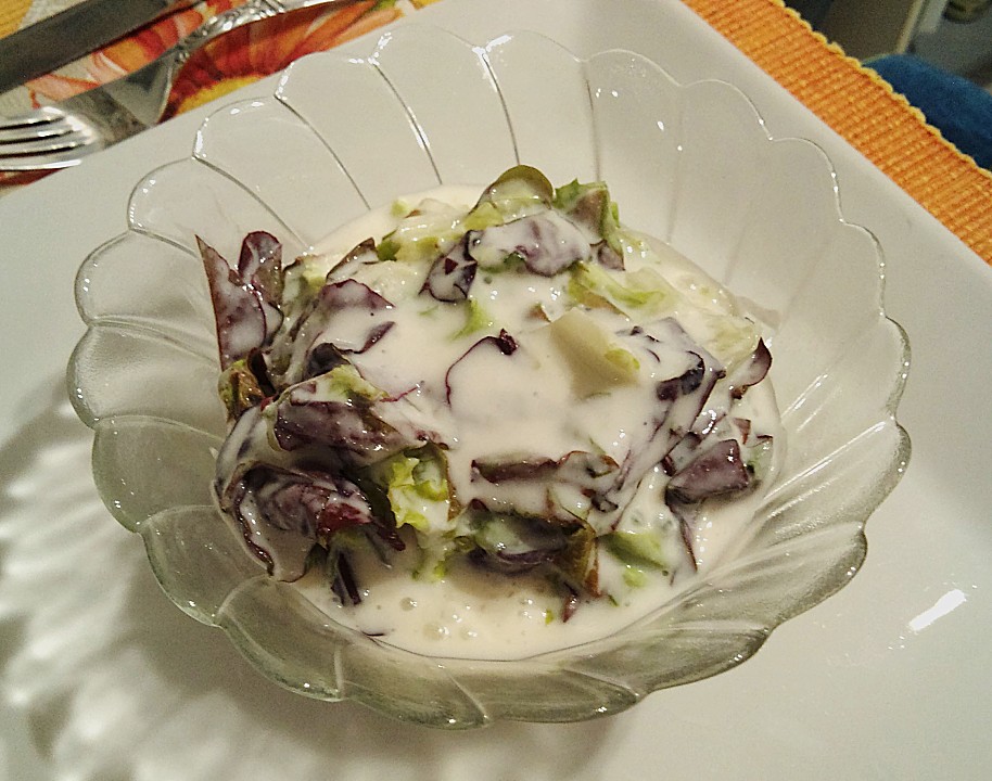 Kopfsalat mit süßem Joghurt - Dressing von Schneewind | Chefkoch.de