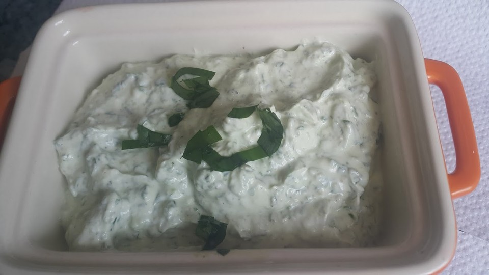 Bärlauch - Tzatziki von mickyjenny | Chefkoch.de Bärlauch - Tzatziki von mickyjenny | Chefkoch.de