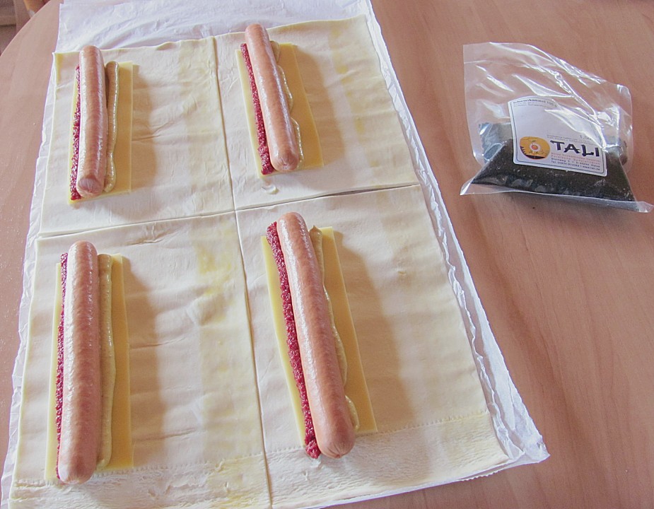 Würstchen in Blätterteig mit Käse von duffelino | Chefkoch.de