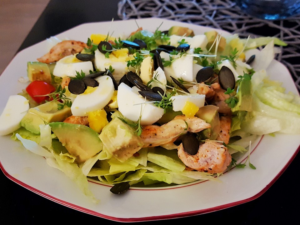 Avocado - Eier - Salat mit Putenstreifen von ulkig | Chefkoch.de