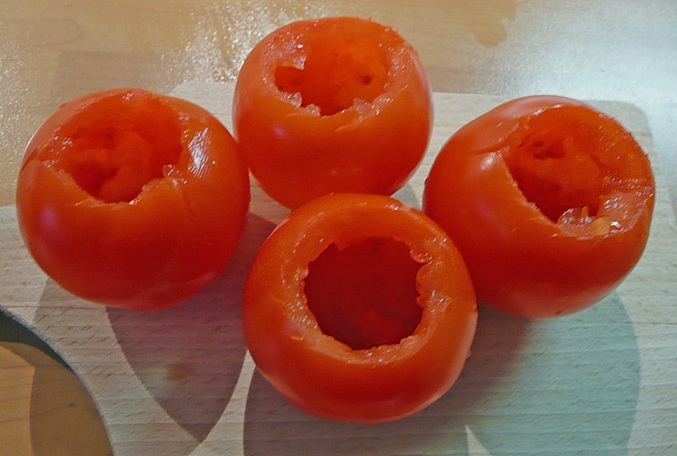 Gefüllte, überbackene Tomaten von plumbum | Chefkoch.de