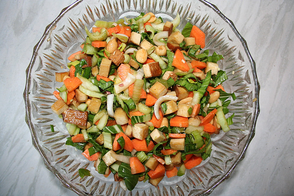 Asiatischer Pak Choi - Salat von katrinchen70 | Chefkoch.de