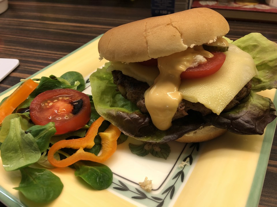 Würzige Hamburger von Babz_ | Chefkoch.de