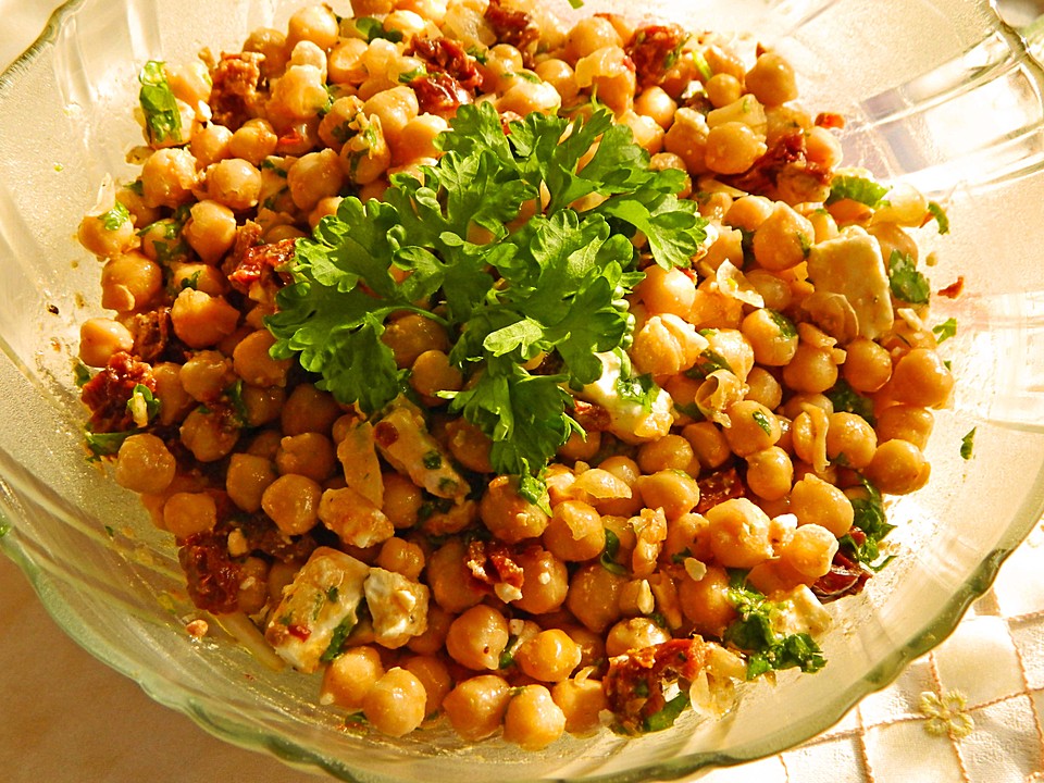 Kichererbsensalat mit getrockneten Tomaten und Feta von grisi | Chefkoch.de