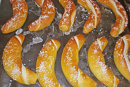 Laugenstangen, selbst gemacht 85