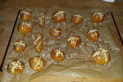 Laugenstangen, selbst gemacht 132