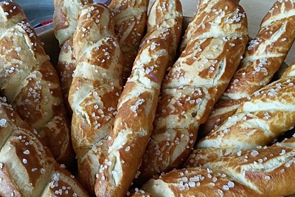 Laugenstangen, selbst gemacht 183
